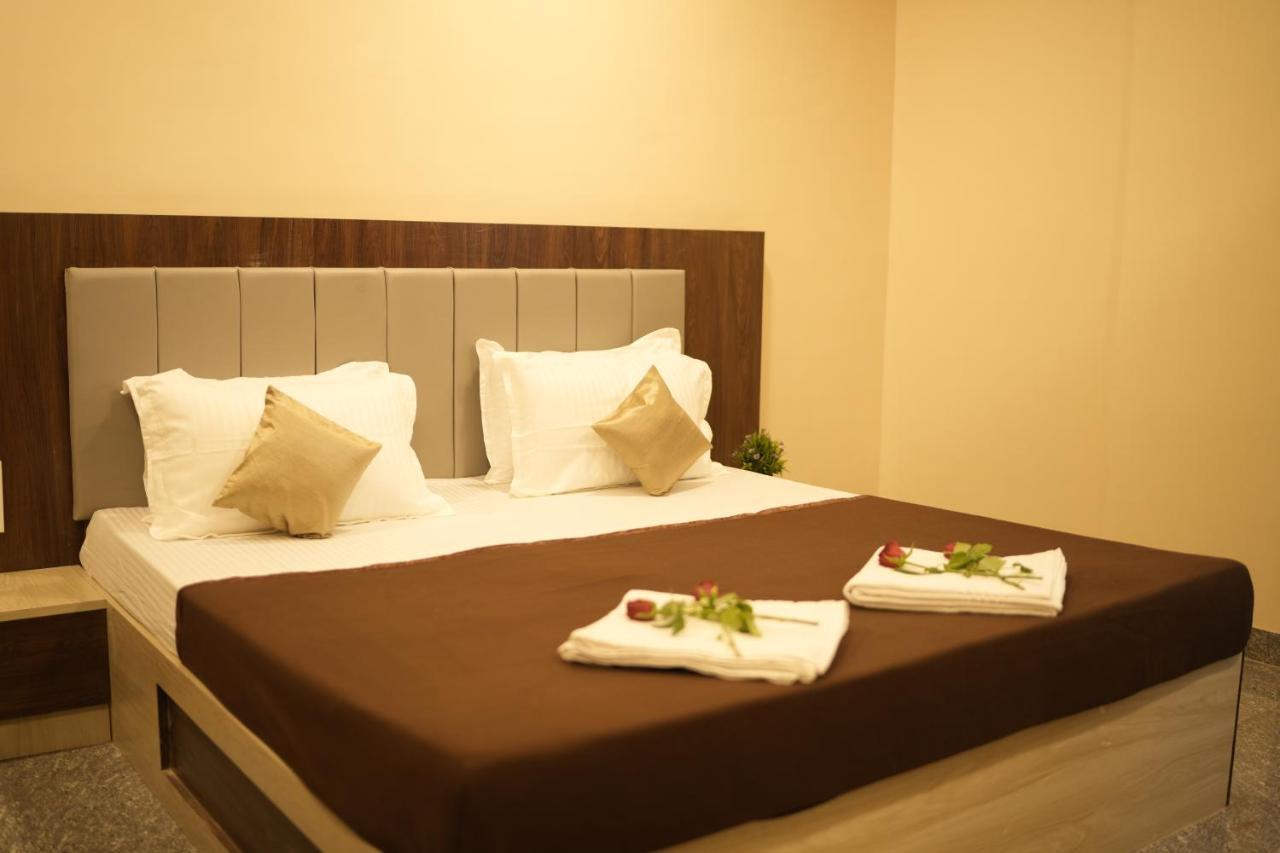 Hotel Sitara Inn Ratnagiri Exterior photo