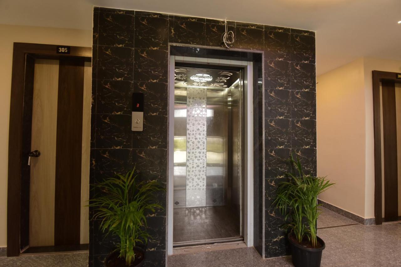 Hotel Sitara Inn Ratnagiri Exterior photo